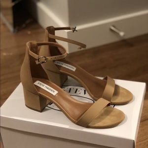 Brand new Steve Madden Irenee Tan Nubuck Shoes